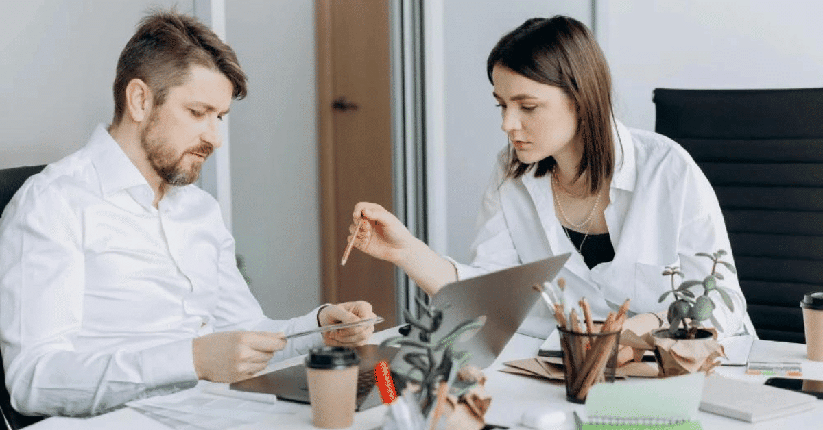 Andrew Gibson -Trainer