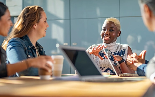 Emails People Actually Answer in Sales Training